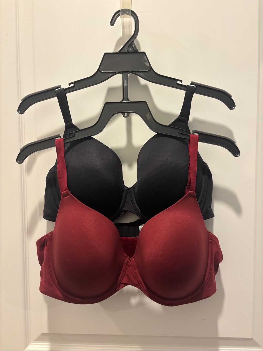 Auden Molded T-Shirt Bras - Burgundy & Black Duo
